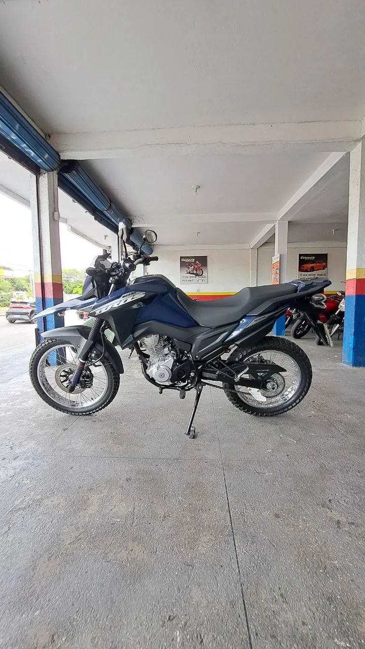HONDA BROS 160 CBS LATERAL ESQUERDA